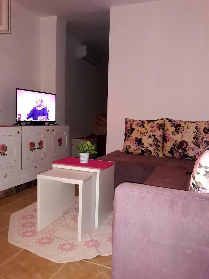 Apartman Tatjana Сутоморе Экстерьер фото