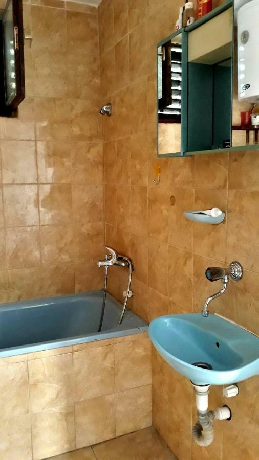 Apartman Tatjana Сутоморе Экстерьер фото