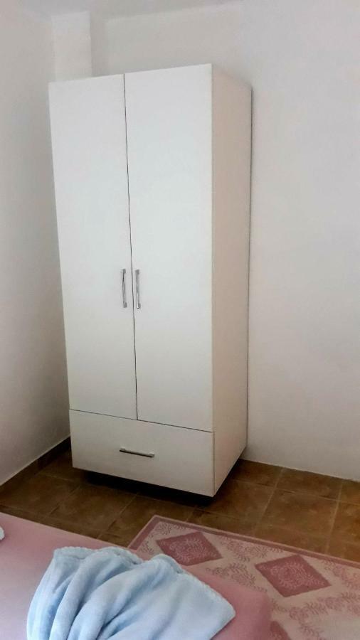 Apartman Tatjana Сутоморе Экстерьер фото